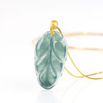 High-grade natural A-grade jadeite blue water leaf pendant 18K gold buckle ice type