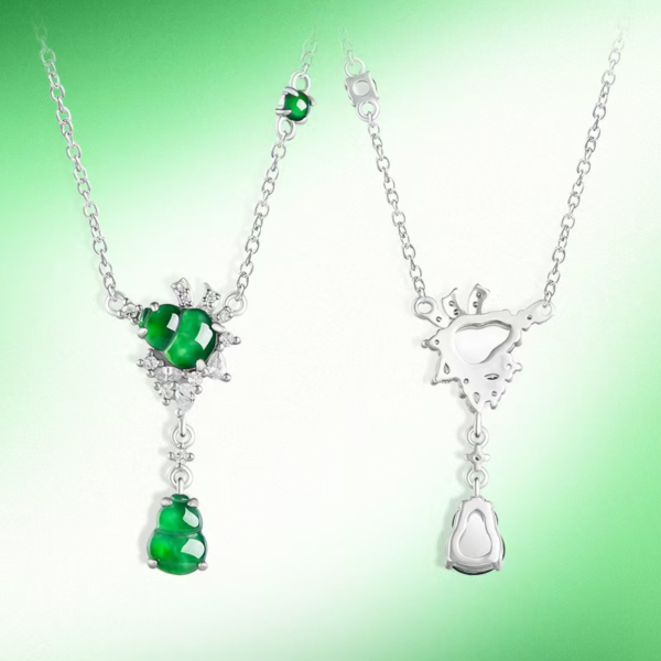 High-grade natural A-grade jadeite green gourd pendant S925 silver inlaid with ice jade female fashion pendant necklace